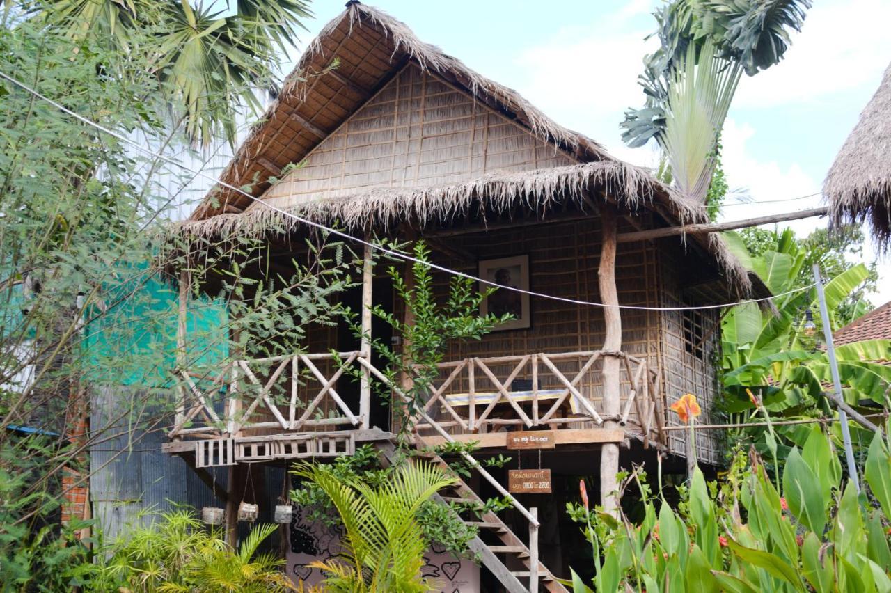 About Sarin Homestay Battambang Exterior photo